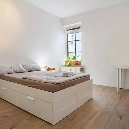Appartement Next - Free Parking & Wifi - Badewanne *