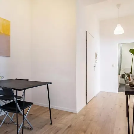 Apartment Next - Free Parking & Wifi - Badewanne Duisburg