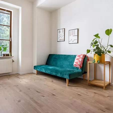 Appartement Next - Free Parking & Wifi - Badewanne