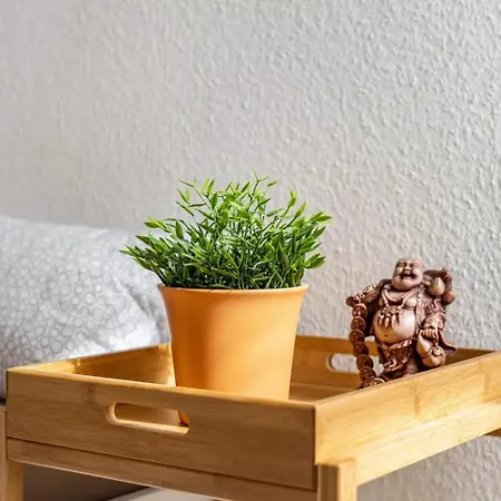 Next - Free Parking & Wifi - Badewanne *