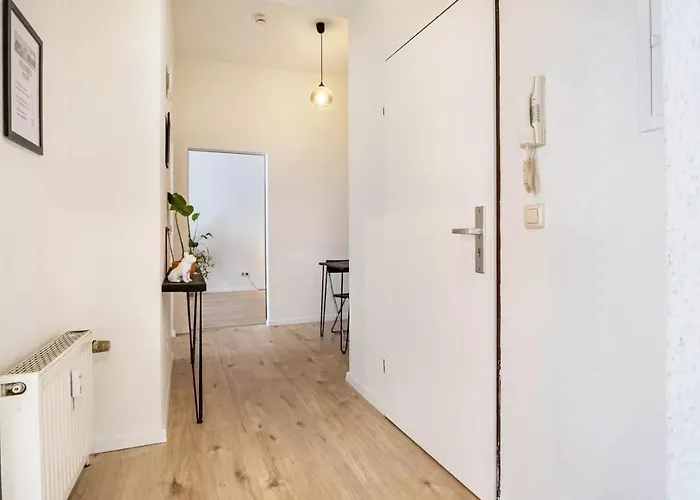 Next - Free Parking & Wifi - Badewanne Daire Duisburg